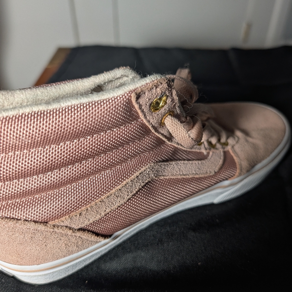 Vans Womens Dusty Rose Pink Gold High Tops Sneaker Shoes Casual Athletic Size 7 - Picture 8 of 8
